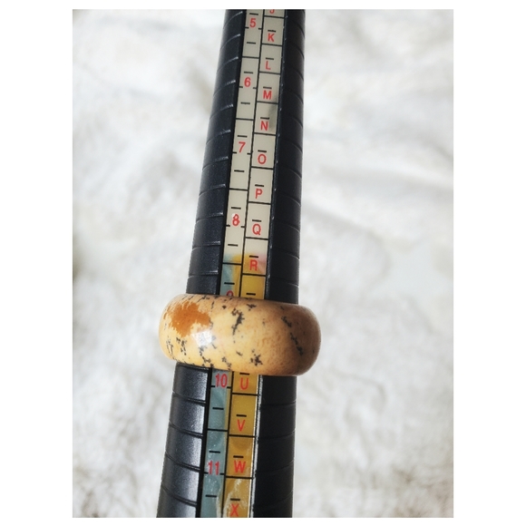 Stone ring - Picture 4 of 4